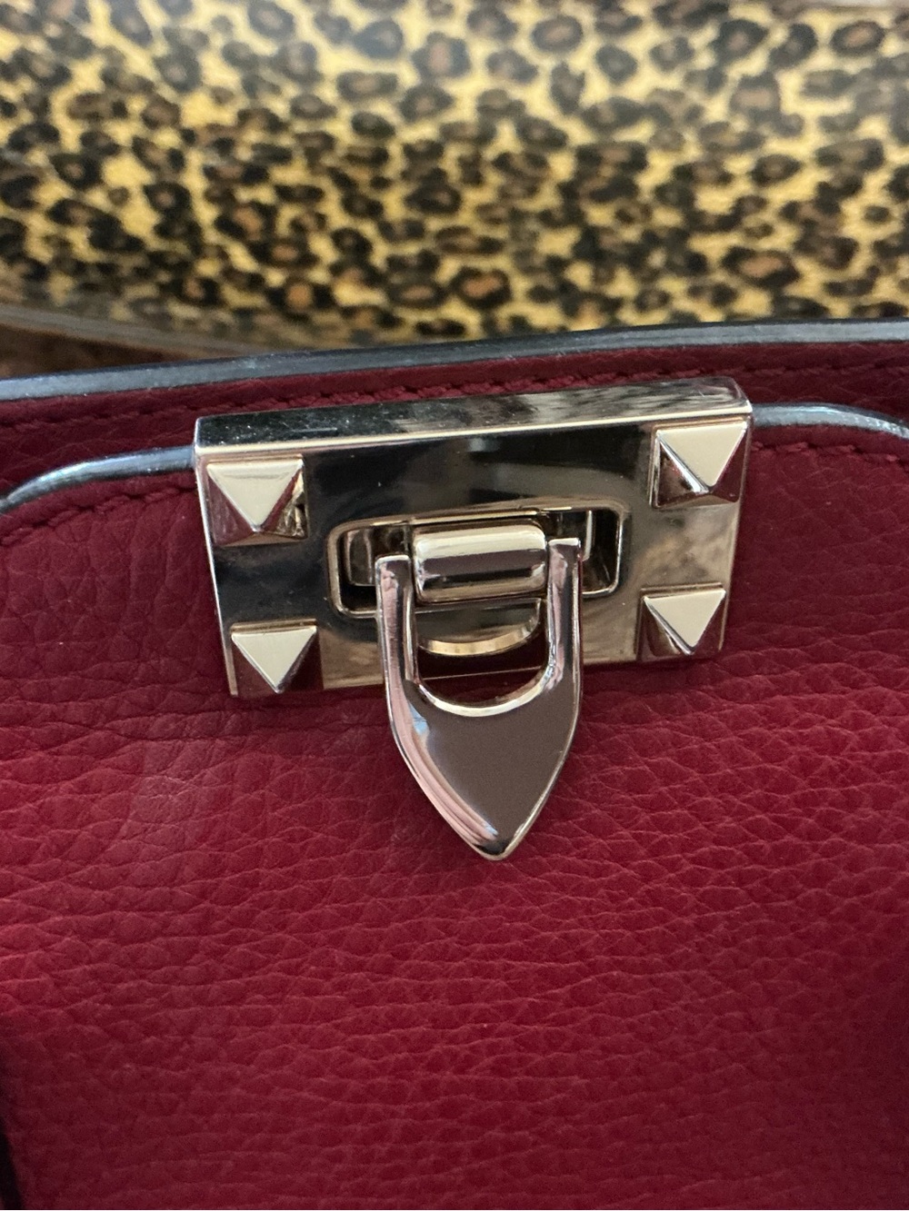Valentino Garavani Rockstud Shoulder Bag - Picture 5 of 14